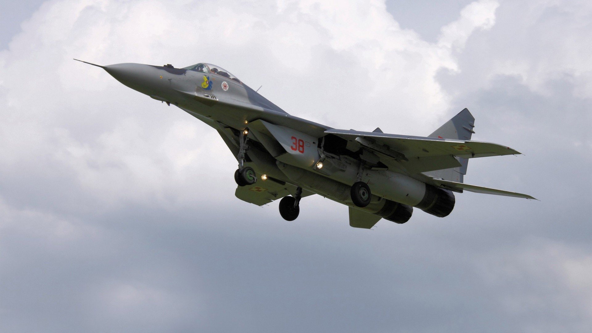 mk体育网址-亚洲杯中国足球战胜 球迷集体庆祝胜利，中国足球亚洲杯亚军