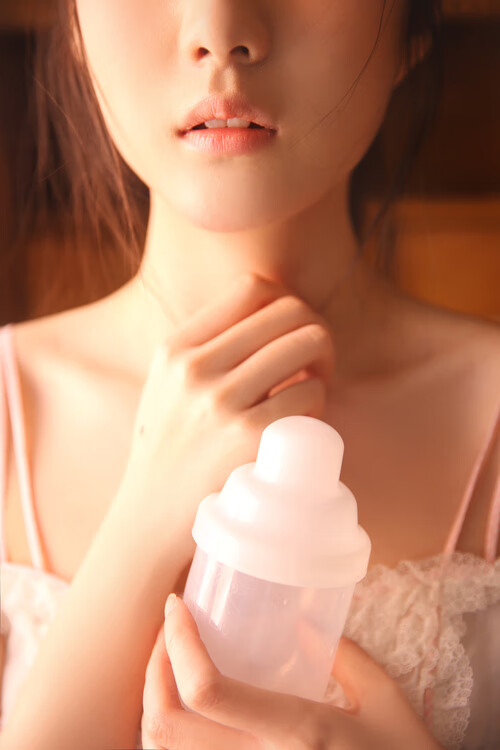 mk体育全站-冬季滑雪体验营吸引家庭组团参与，冬季滑雪场有哪些娱乐项目