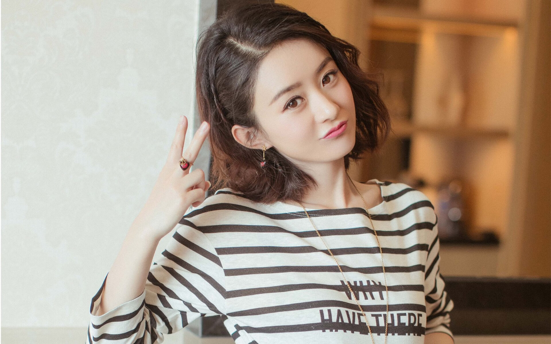 体育mk-奇库诺娃泳姿优雅,细节决定胜负,库奇娜百度百科